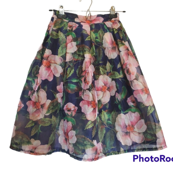 High Waist Floral Print Flare Full Skirt - Size XXS, 00 - Picture 1 of 5